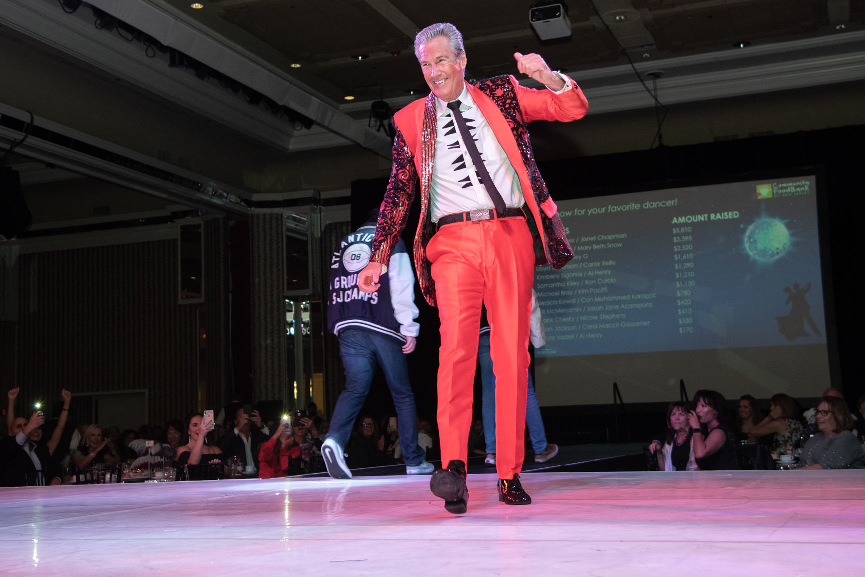 110318_acw_dancinggallery-230.jpg